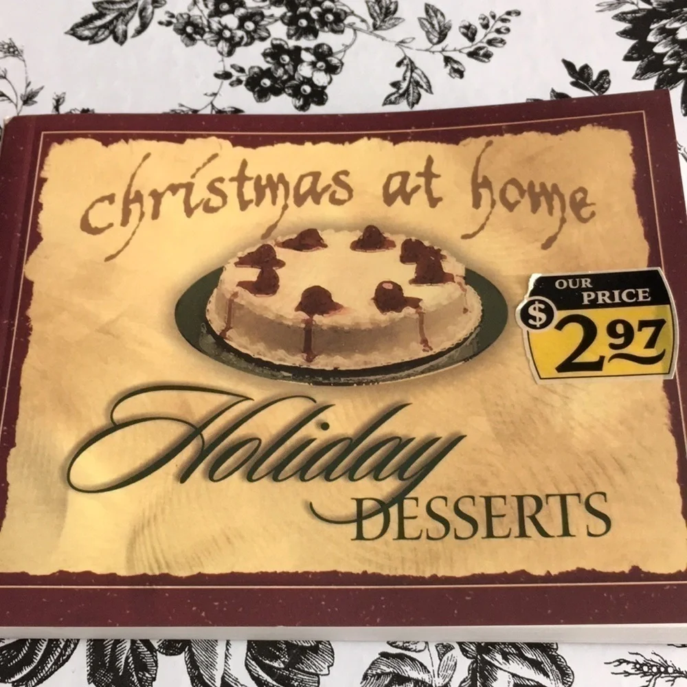 Vintage 2003 Christmas Recipe Books Lot of 2 Holiday Cookbooks Set
